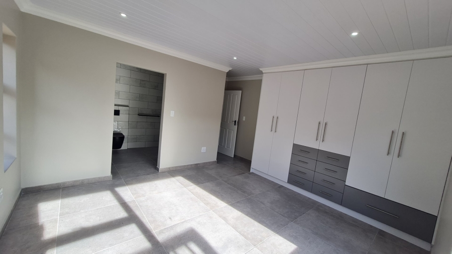 3 Bedroom Property for Sale in Dana Bay Western Cape